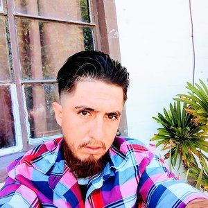 Meet your Posher, Cristian